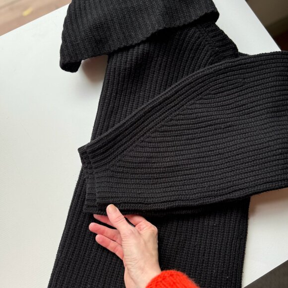 Fevila Overszied Sweater By Malene Birger - Picture 4 of 5